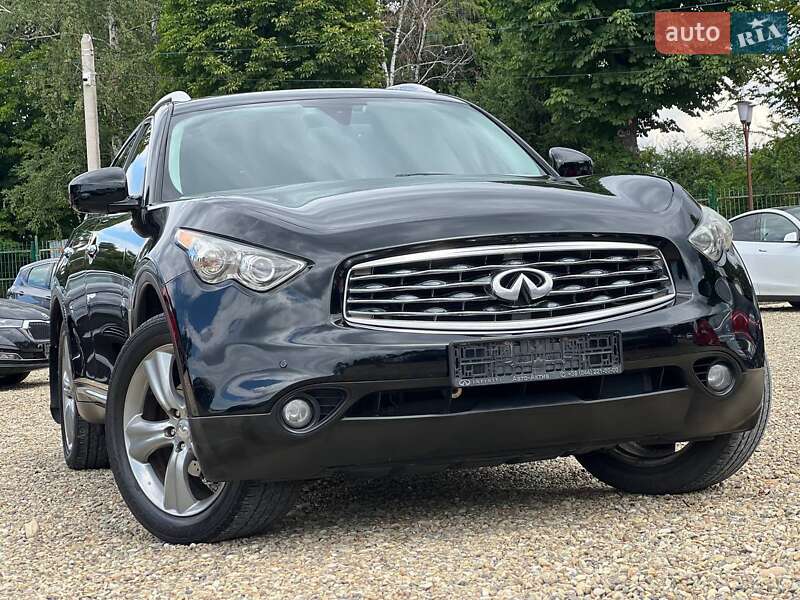2008 infiniti fx35