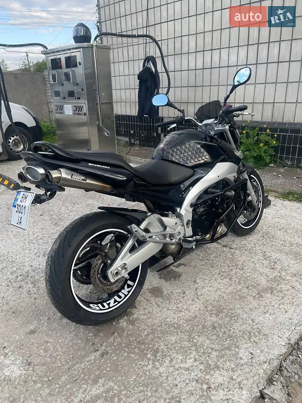 2006 suzuki gsr600