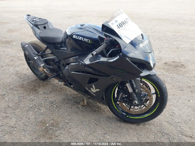 2022 suzuki gsx-r1000