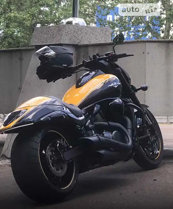 2013 suzuki m109r