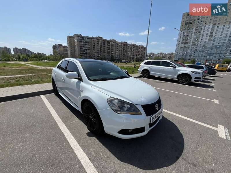 2011 suzuki kizashi
