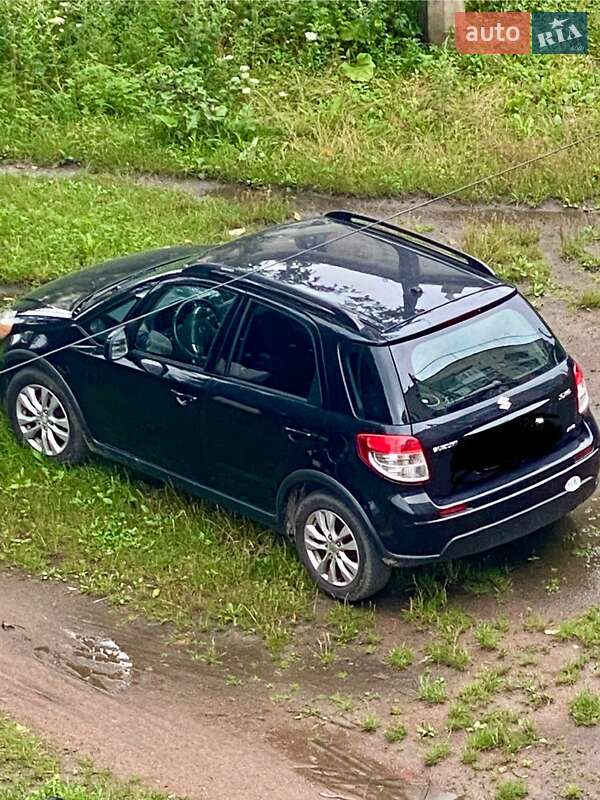 2012 suzuki sx-4
