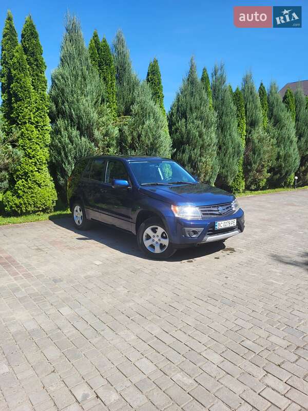 2012 suzuki grand vitara