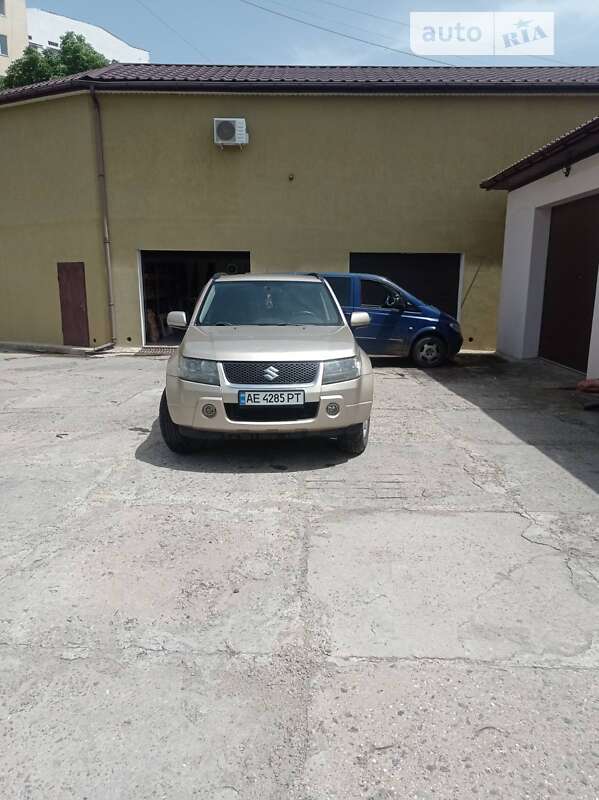 2005 suzuki grand vitara