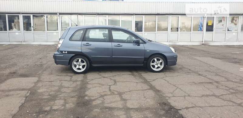 2004 suzuki liana