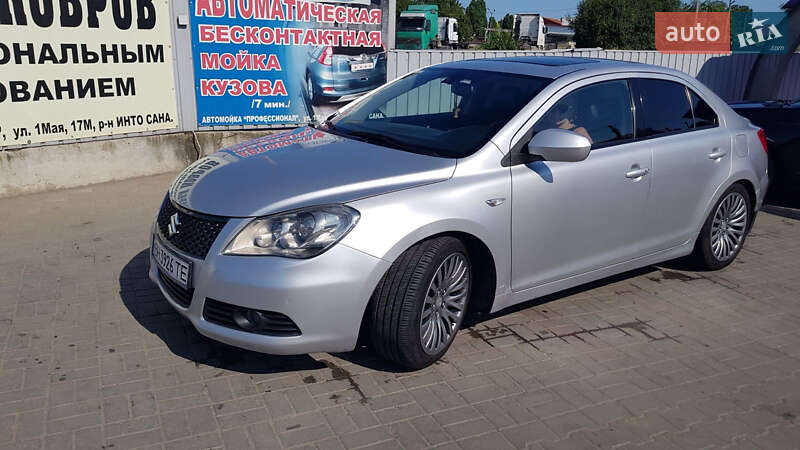 2011 suzuki kizashi