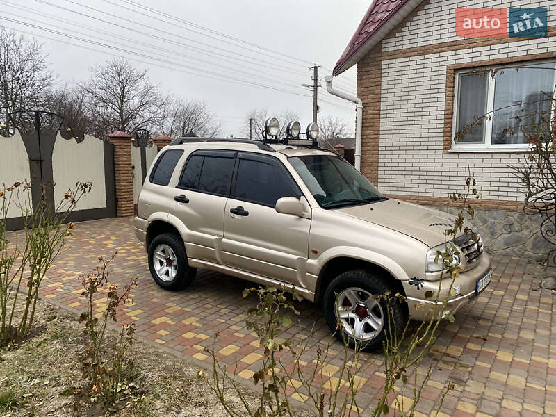 2002 suzuki grand vitara
