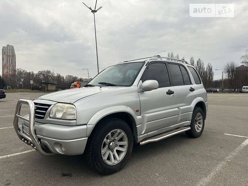 2003 suzuki grand vitara