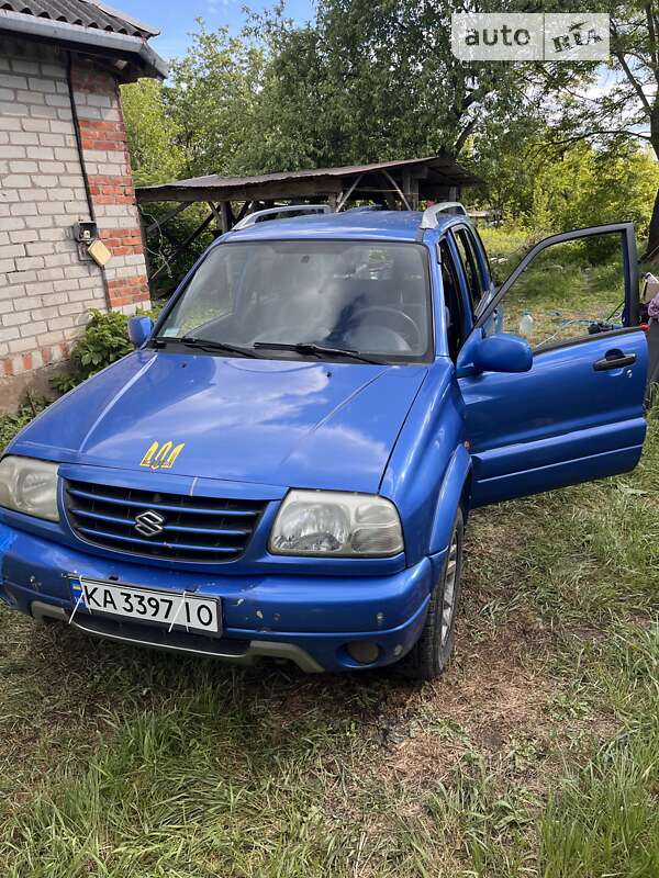 2004 suzuki grand vitara