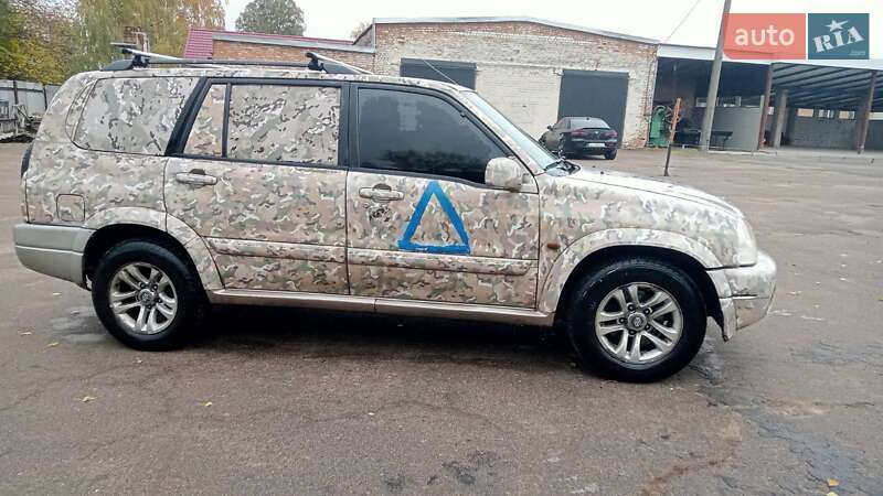 2004 suzuki grand vitara