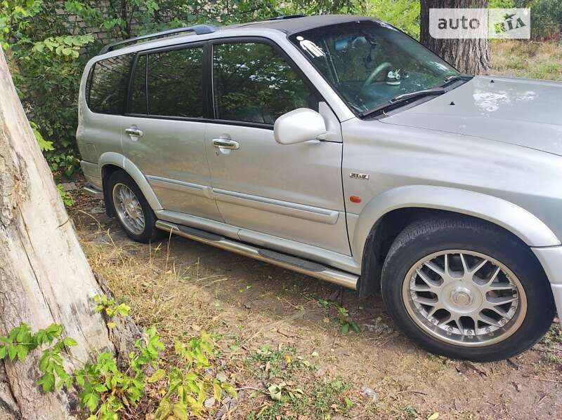 2005 suzuki grand vitara