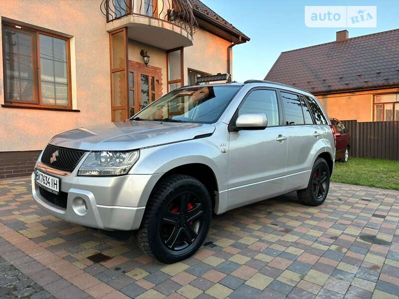 2005 suzuki grand vitara