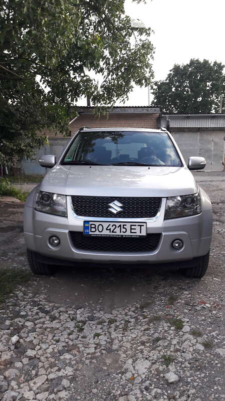 2011 suzuki grand vitara