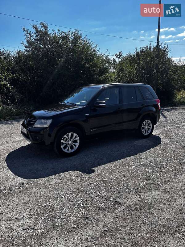 2013 suzuki grand vitara