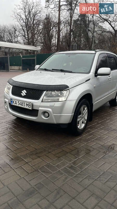2005 suzuki grand vitara