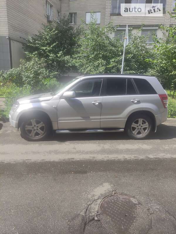 2006 suzuki grand vitara