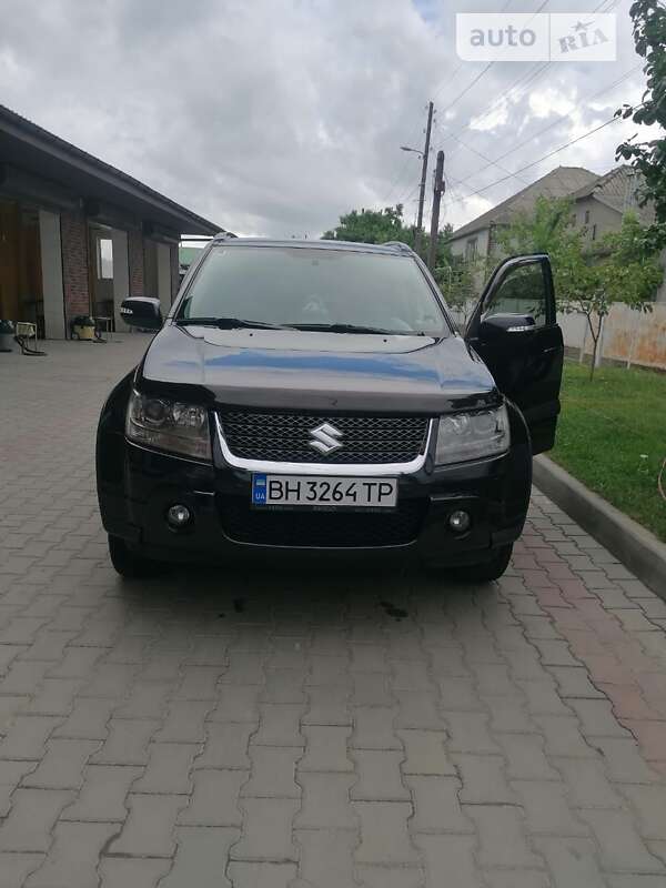 2011 suzuki grand vitara