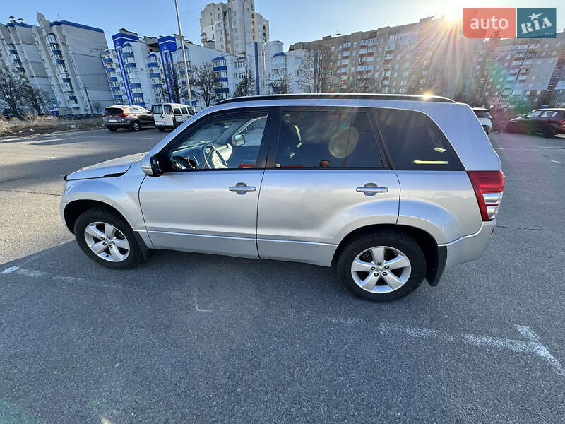 2008 suzuki grand vitara