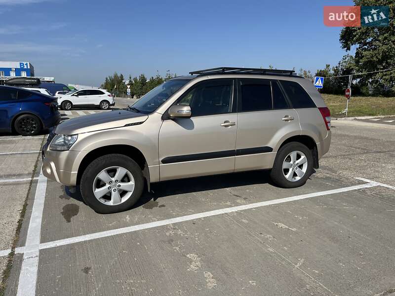 2010 suzuki grand vitara