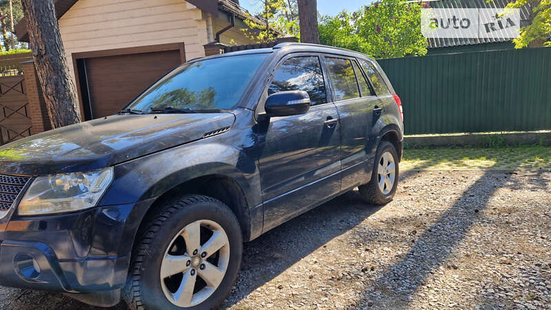 2010 suzuki grand vitara