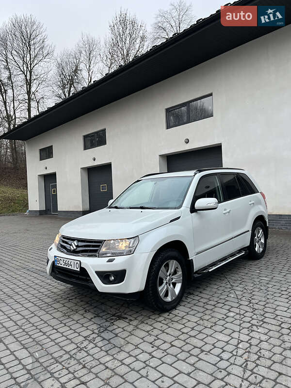 2012 suzuki grand vitara