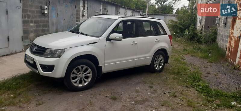 2013 suzuki grand vitara