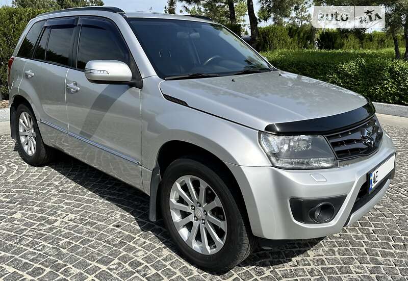 2014 suzuki grand vitara
