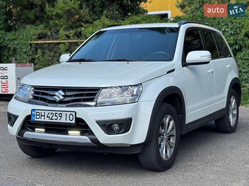2014 suzuki grand vitara