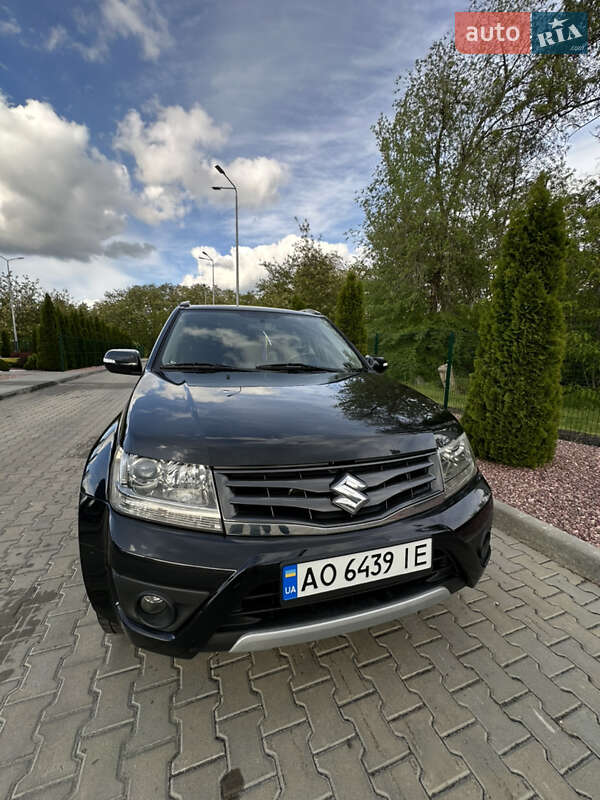 2016 suzuki grand vitara
