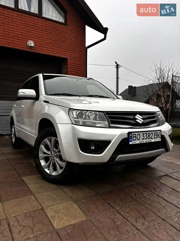 2016 suzuki grand vitara