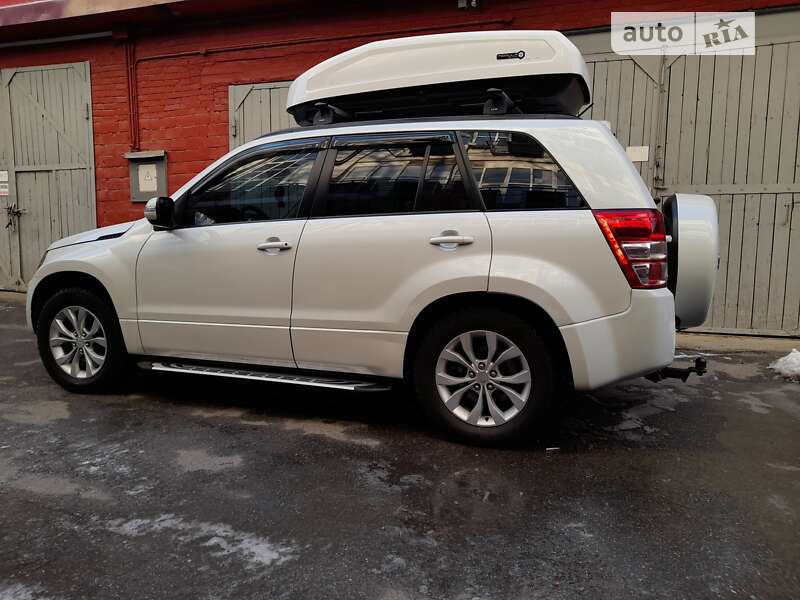 2016 suzuki grand vitara
