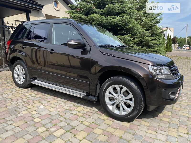 2017 suzuki grand vitara