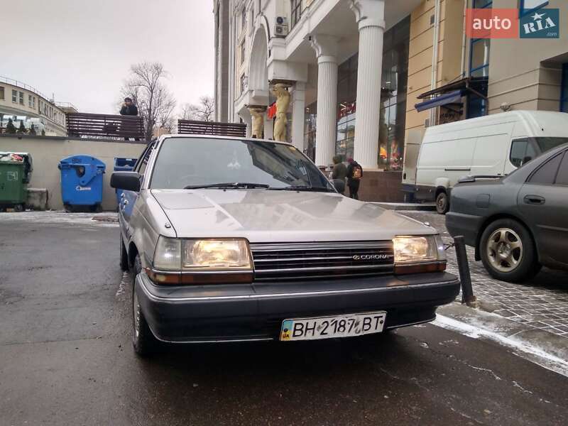 1985 toyota corona