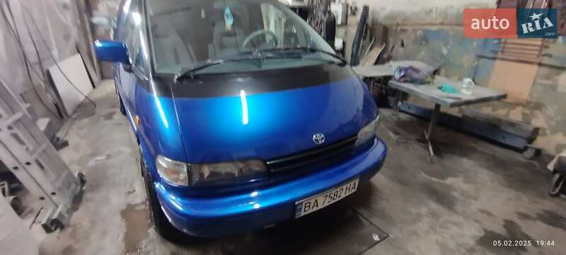 1993 toyota previa