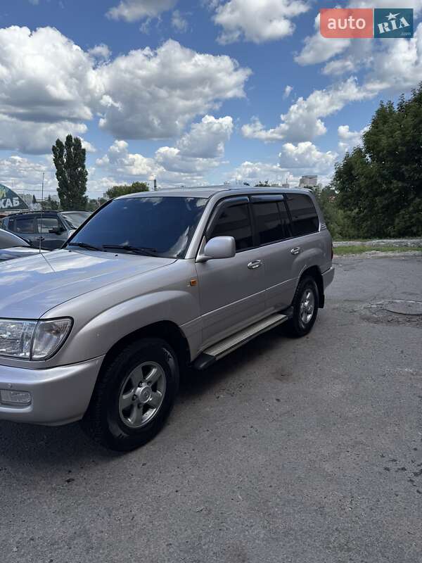 2000 toyota land cruiser