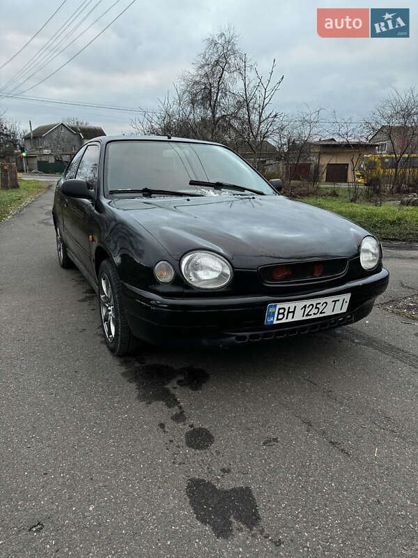 1998 toyota corolla