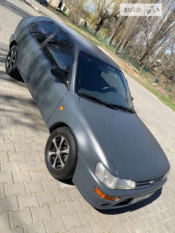 1994 toyota corolla