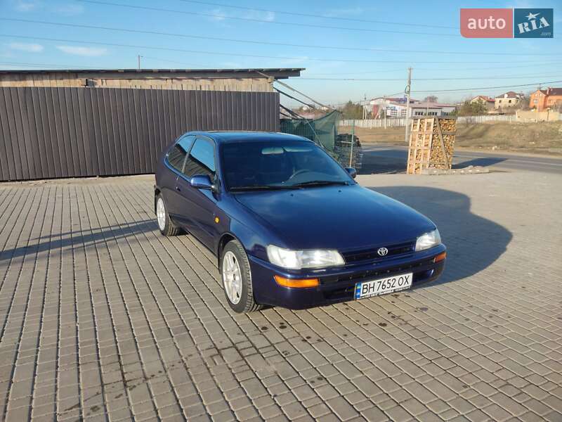 1996 toyota corolla