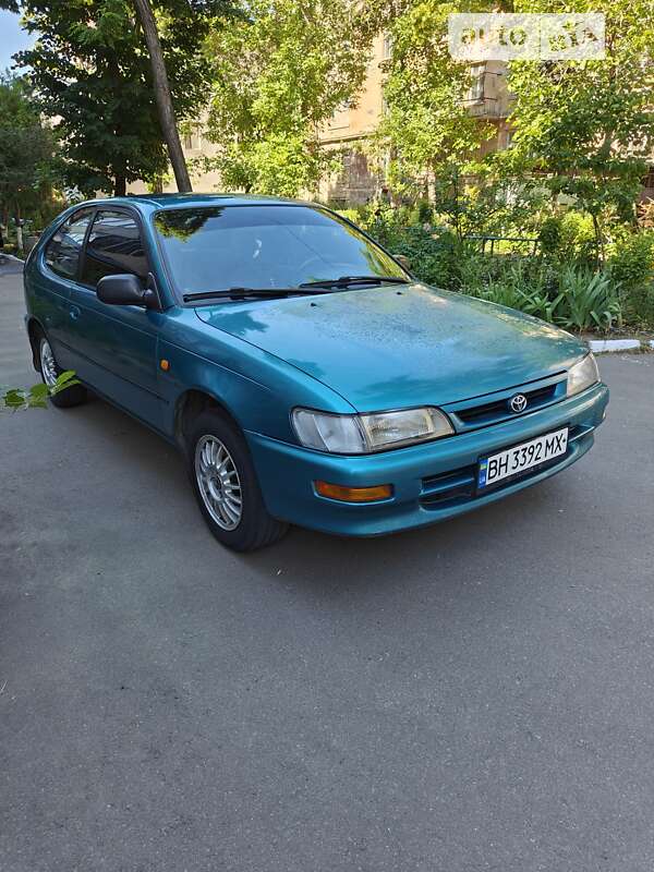 1996 toyota corolla