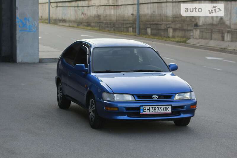 1997 toyota corolla