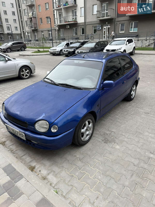 1998 toyota corolla