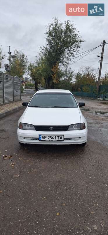 1992 toyota carina