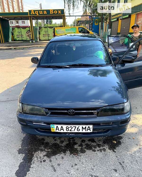 1993 toyota corolla
