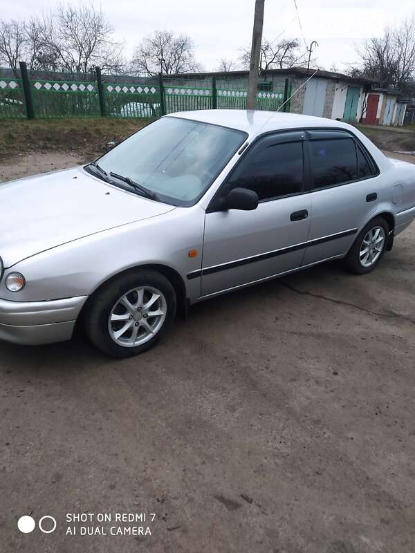 1997 toyota corolla