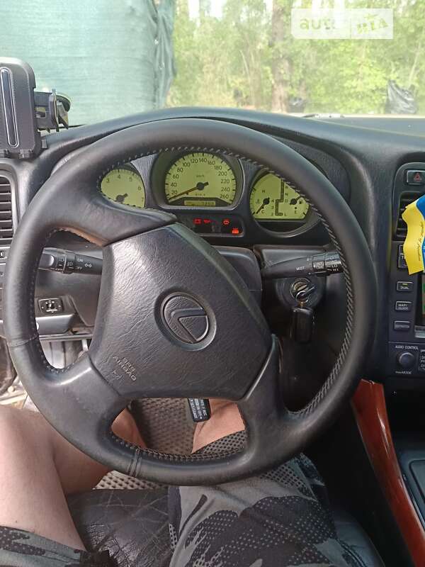 1999 lexus gs 300
