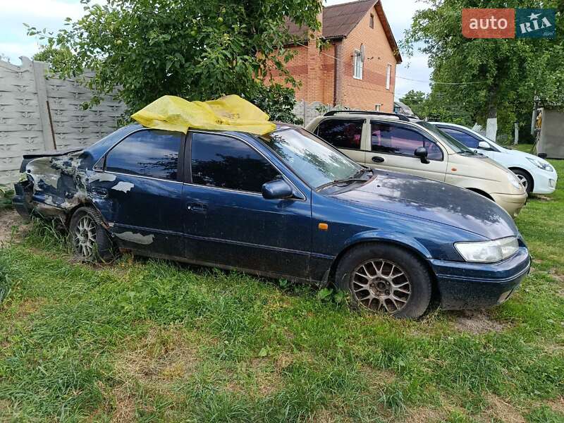 1998 toyota camry