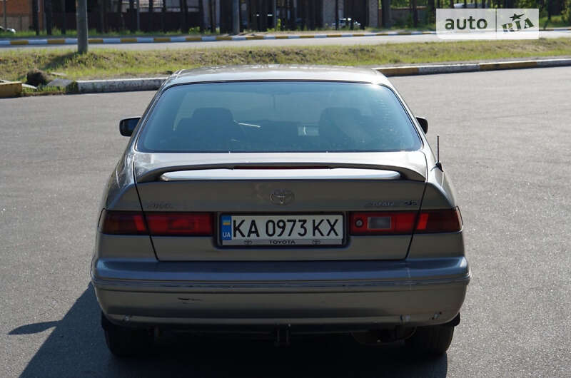 1997 toyota camry