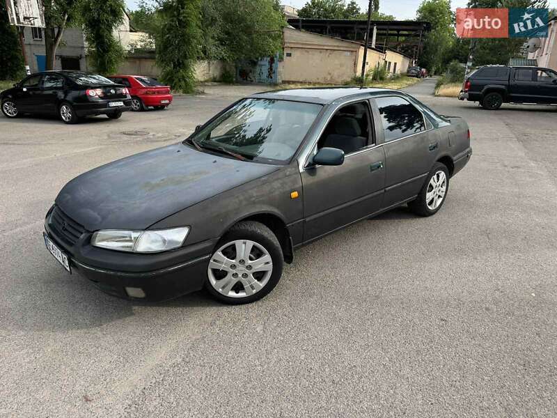 1997 toyota camry