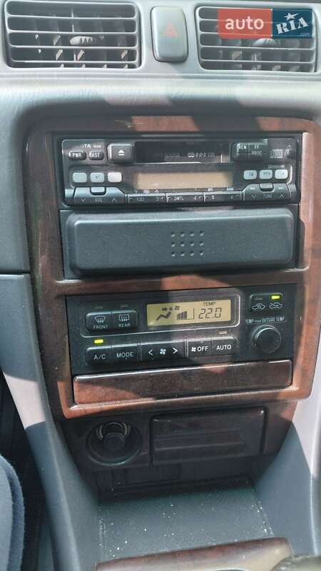 2000 toyota camry