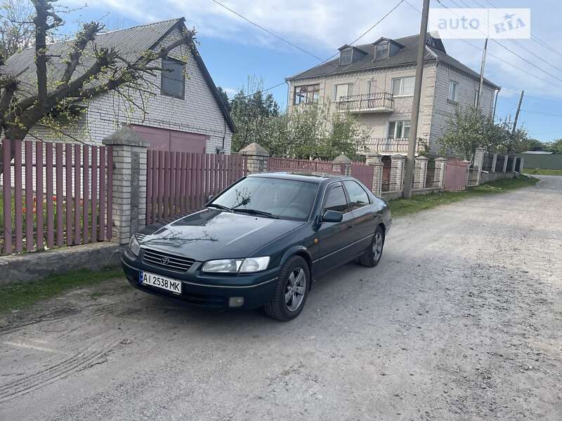 1998 toyota camry